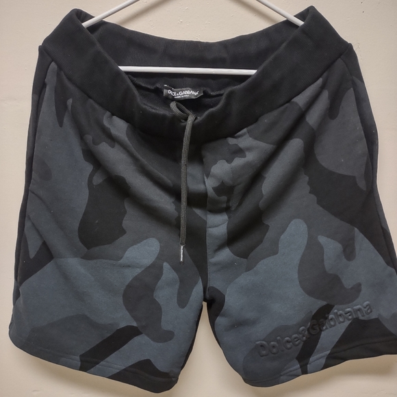 Dolce & Gabbana Shorts - Picture 3 of 6